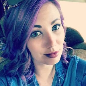 Meet your Posher, Whitney